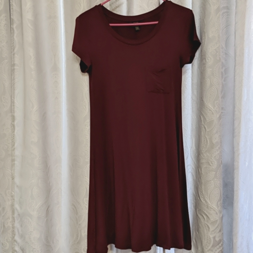 M.I.X. wine red, size small, like new, shirt dress
